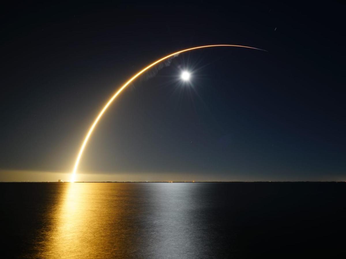 Nasa Waterfront Dolphin Suite Тайтъсвил Екстериор снимка